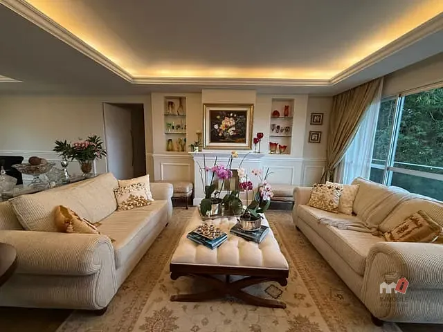 Apartamento 3 quartos e 1 banheiro, à venda, no bairro Valparaíso em Petrópolis