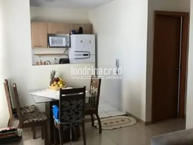 Apartamento 2 quartos e 1 banheiro, à venda, no bairro Conjunto Habitacional João Turquino em Londrina