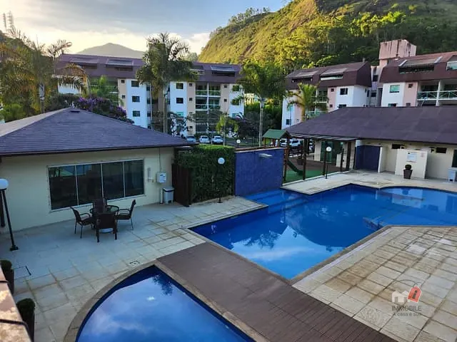 Apartamento 2 quartos e 1 banheiro, para alugar, no bairro Samambaia em Petrópolis