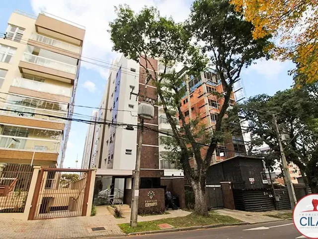Apartamento 3 quartos e 2 banheiros, para alugar, no bairro Mercês em Curitiba