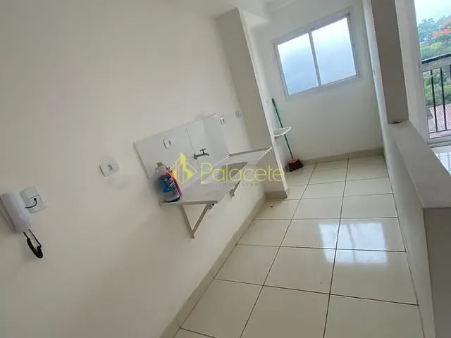 Apartamento 2 quartos e 1 banheiro, à venda, no bairro Jardim Eloyna em Pindamonhangaba