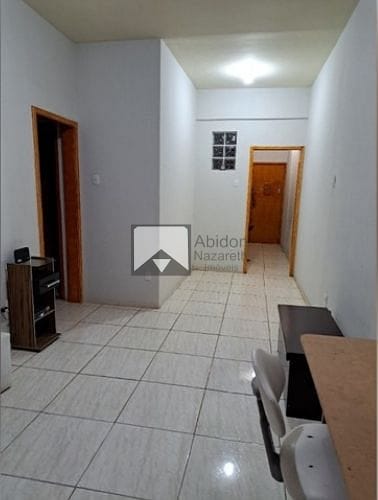 Apartamento à venda com 2 quartos, 70m² - Foto 1
