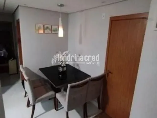 Apartamento 2 quartos e 1 banheiro, à venda, no bairro Cidade Industrial 2 em Londrina