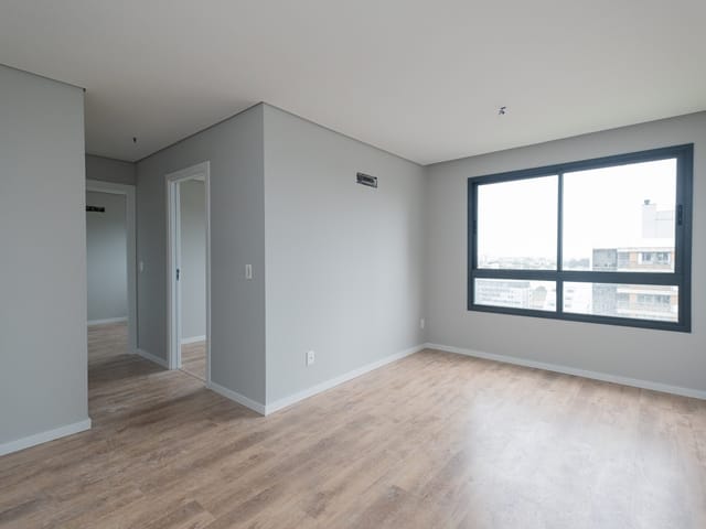 Apartamento com 68m² 2 quartos e 1 banheiro, à venda, no bairro Parque Una em Pelotas