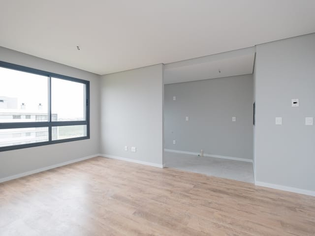 Apartamento com 68m² 2 quartos e 1 banheiro, à venda, no bairro Parque Una em Pelotas