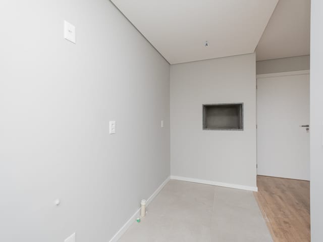 Apartamento com 68m² 2 quartos e 1 banheiro, à venda, no bairro Parque Una em Pelotas