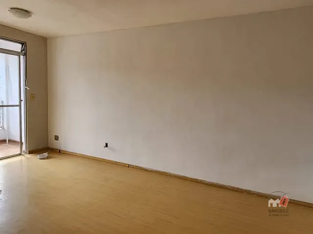 Apartamento 2 quartos e 1 banheiro, à venda, no bairro Bingen em Petrópolis