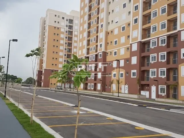 Apartamento com 57m² 2 quartos e 2 banheiros, à venda, no bairro Vila Satúrnia em Campinas