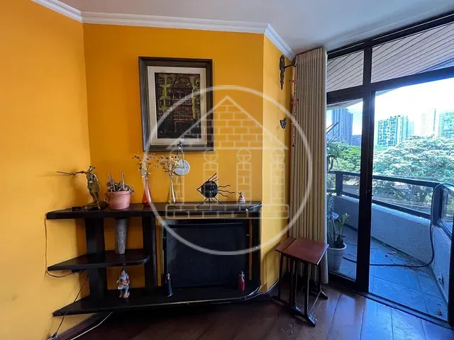 Apartamento com 135m² 3 quartos e 3 banheiros, à venda, no bairro Santo Amaro em São Paulo