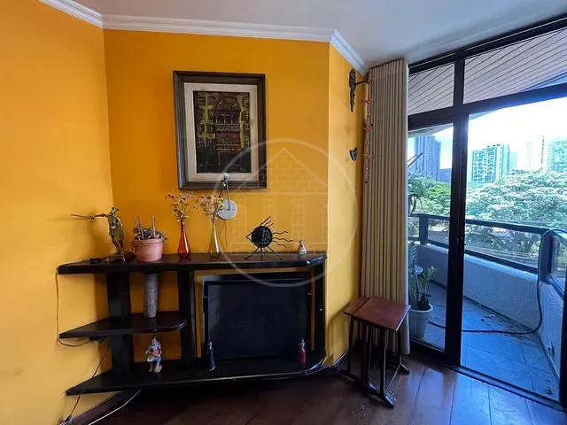 Apartamento com 135m² 3 quartos e 3 banheiros, à venda, no bairro Santo Amaro em São Paulo