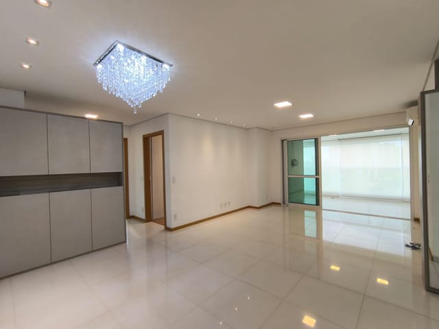 Apartamento 3 quartos e 4 banheiros, à venda, no bairro Centro em Londrina