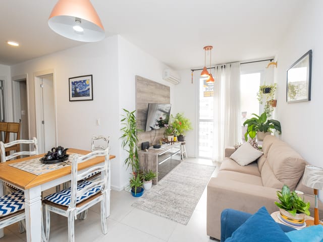 Apartamento com 95m² 2 quartos e 1 banheiro, à venda, no bairro Centro em Pelotas