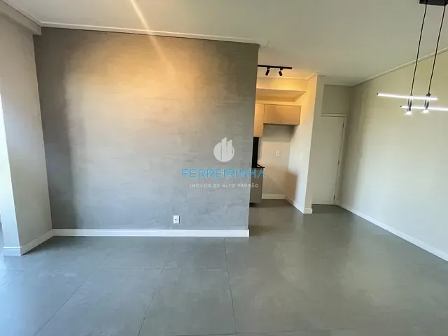 Apartamento 3 quartos e 2 banheiros, à venda, no bairro Condomínio Residencial Colinas do Paratehy em São José dos Campos