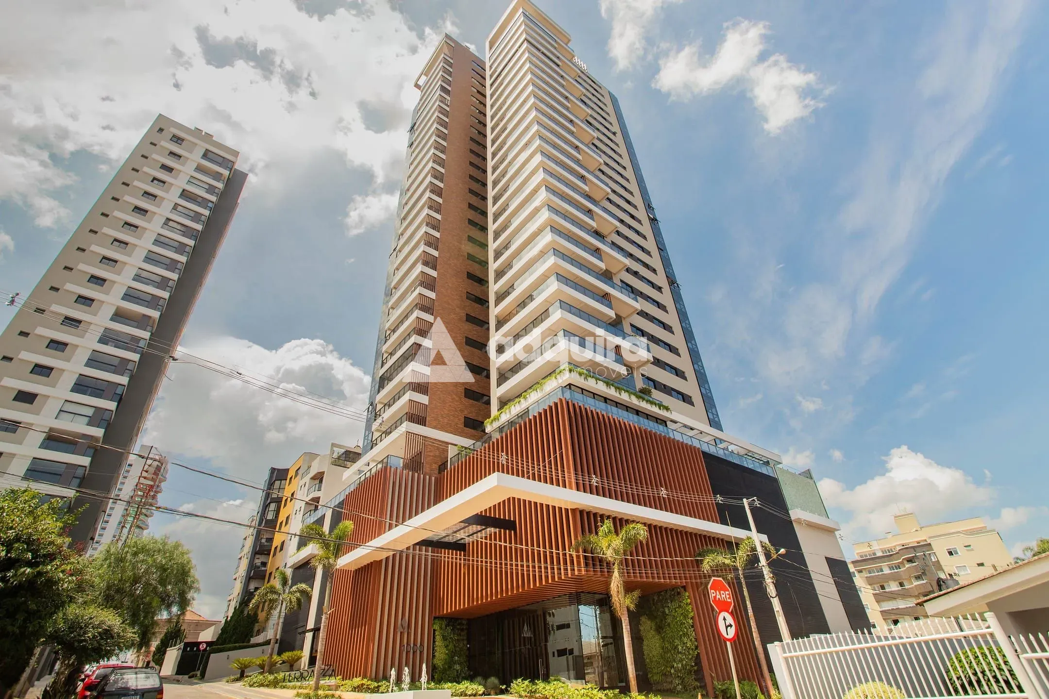 Apartamento, 3 quartos, 212 m² - Foto 1