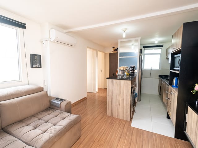 Apartamento 2 quartos e 1 banheiro, à venda, no bairro Três Vendas em Pelotas