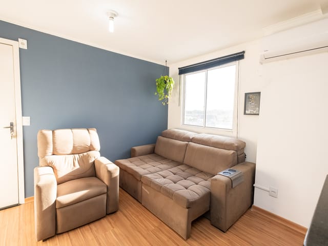 Apartamento 2 quartos e 1 banheiro, à venda, no bairro Três Vendas em Pelotas