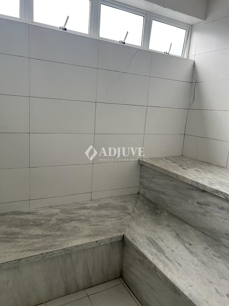 Apartamento à venda com 3 quartos, 138m² - Foto 18