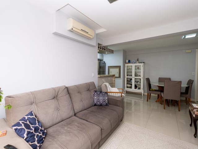 Apartamento 2 quartos e 2 banheiros, à venda, no bairro Centro em Pelotas