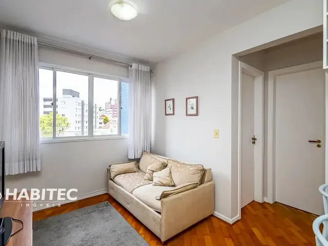 Apartamento 1 quarto e 1 banheiro, para alugar, no bairro Bigorrilho em Curitiba