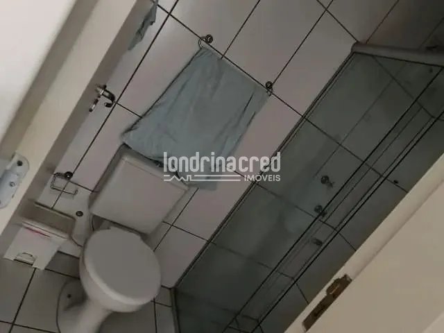 Apartamento 2 quartos e 2 banheiros, à venda, no bairro Nossa Senhora de Lourdes em Londrina