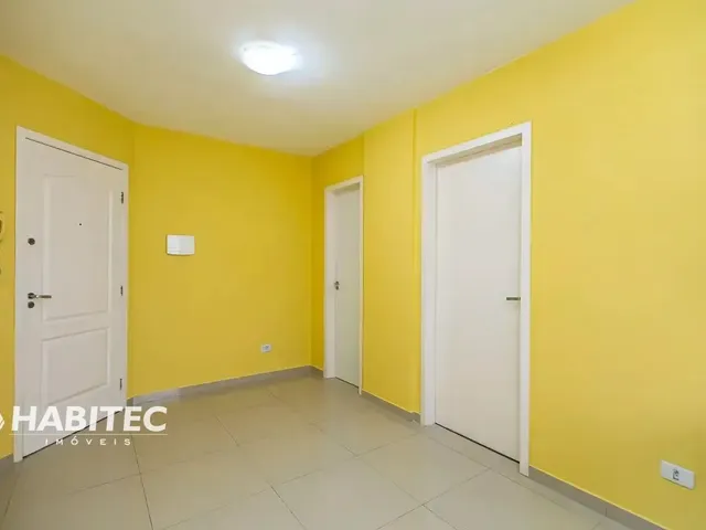 Apartamento 1 quarto e 1 banheiro, para alugar, no bairro Portão em Curitiba