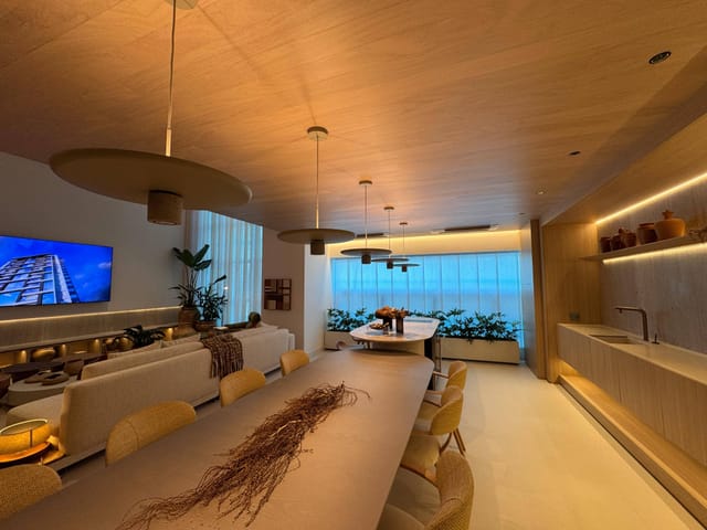 Apartamento com 383m² 3 quartos e 5 banheiros, à venda, no bairro Gleba Palhano em Londrina