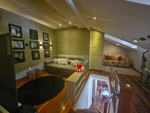 Apartamento 3 quartos e 2 banheiros, à venda, no bairro Bingen em Petrópolis