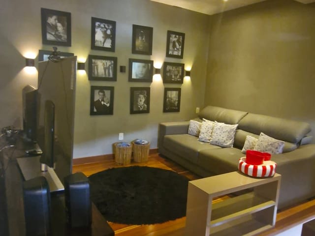 Apartamento 3 quartos e 2 banheiros, à venda, no bairro Bingen em Petrópolis