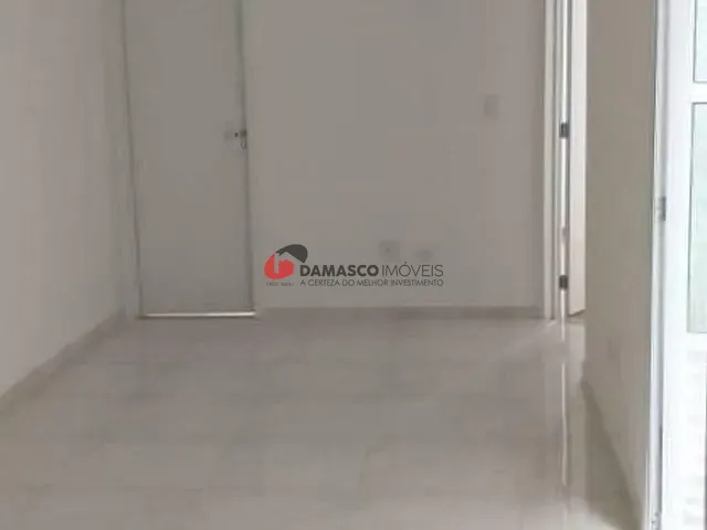 Apartamento 2 quartos e 1 banheiro, à venda, no bairro Vila Príncipe de Gales em Santo André