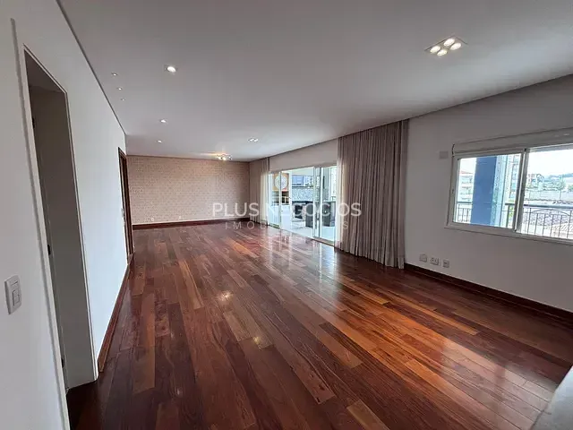 Apartamento com 247m² 3 quartos e 5 banheiros, para alugar, no bairro Jardim Portal da Colina em Sorocaba