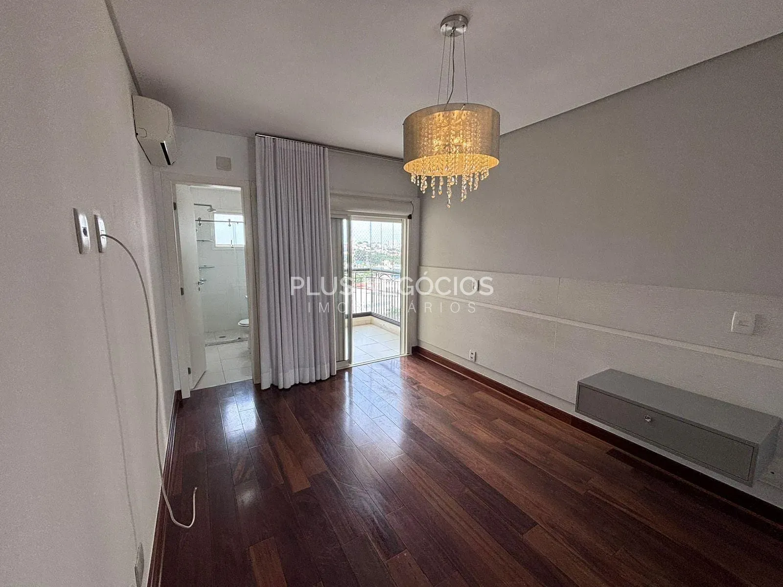 Apartamento, 3 quartos, 247 m² - Foto 10