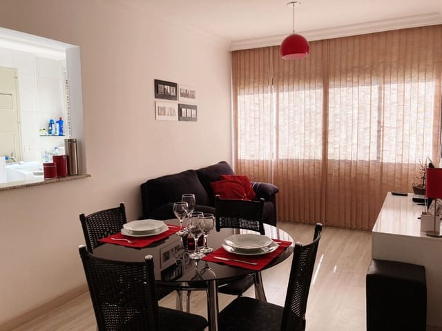 Foto do Apartamento - Apartamento com 1 dormitório para alugar, 42 m² por R$ 2.000,00/mês - Jardim Aquarius - São José dos Campos/SP | RUSSI IMÓVEIS
