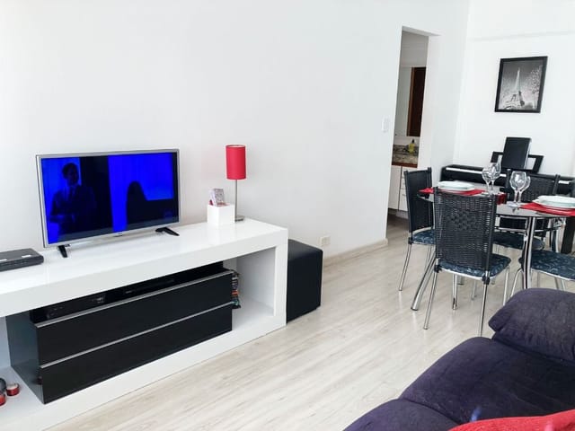 Foto do Apartamento - Apartamento com 1 dormitório para alugar, 42 m² por R$ 2.000,00/mês - Jardim Aquarius - São José dos Campos/SP | RUSSI IMÓVEIS