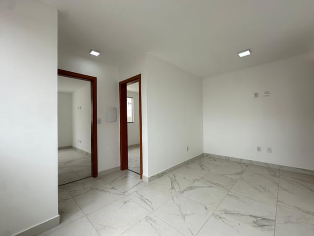 Foto do Apartamento - Apartamento para locação com 2 quartos (1 suíte) armários planejados e duas vagas, Santa Branca, Belo Horizonte, MG | Deltalar Imóveis