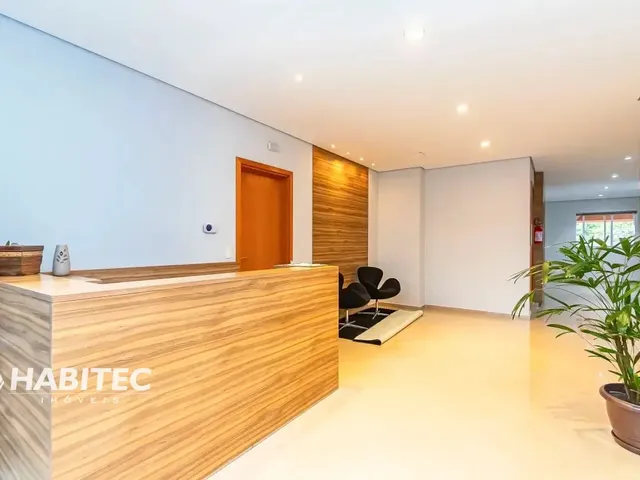 Apartamento 2 quartos e 2 banheiros, para alugar, no bairro Vila Izabel em Curitiba