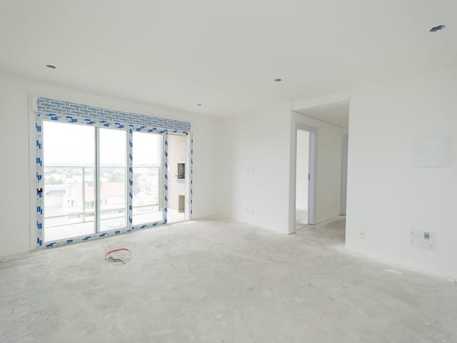 Apartamento 3 quartos e 2 banheiros, à venda ou para alugar, no bairro Três Vendas em Pelotas