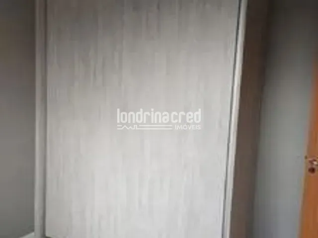 Apartamento 2 quartos e 1 banheiro, à venda, no bairro Conjunto Habitacional José Garcia Molina em Londrina
