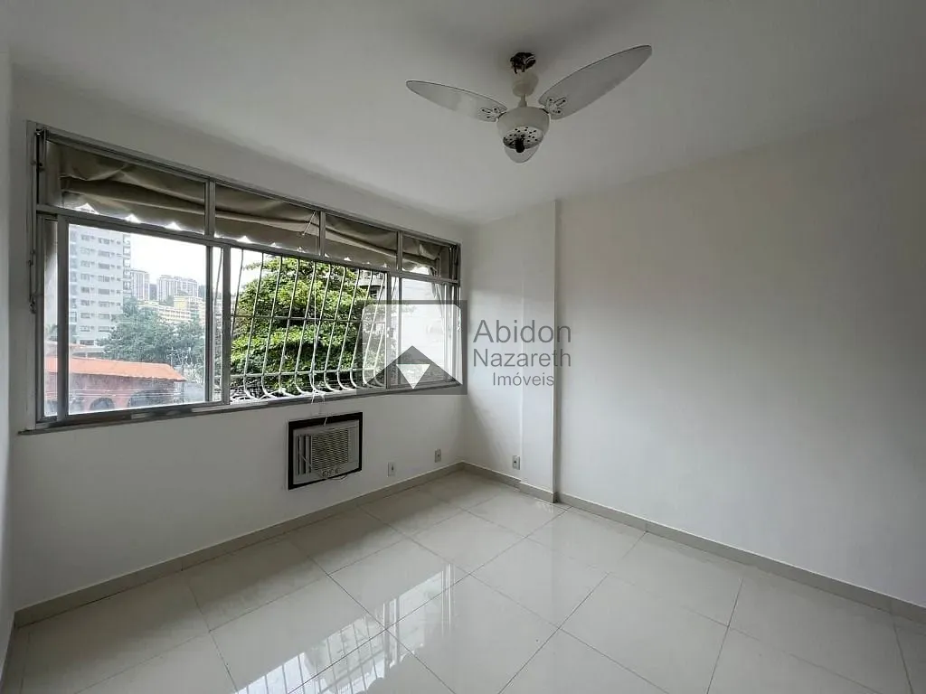 Apartamento, 3 quartos, 100 m² - Foto 1