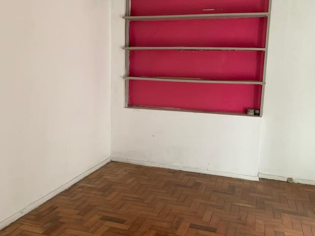 Apartamento 1 quarto e 1 banheiro, à venda, no bairro Centro em Petrópolis