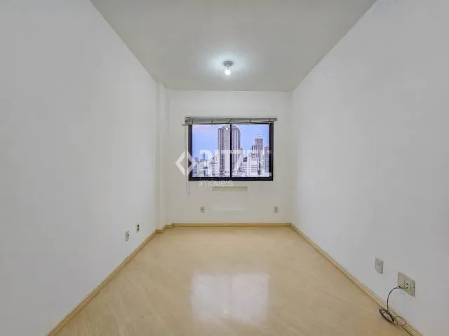 Apartamento 1 quarto e 1 banheiro, para alugar, no bairro Centro em Novo Hamburgo