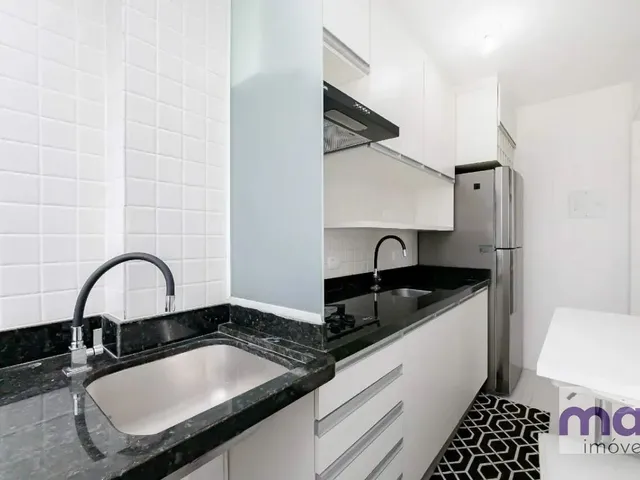 Apartamento com 40m² 1 quarto e 1 banheiro, para alugar, no bairro Centro em Curitiba