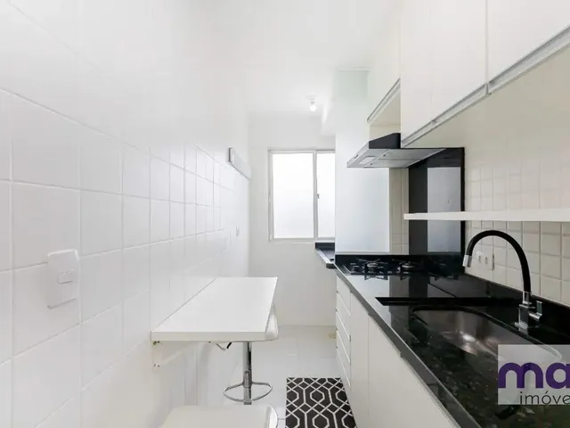 Apartamento com 40m² 1 quarto e 1 banheiro, para alugar, no bairro Centro em Curitiba