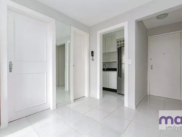 Apartamento com 40m² 1 quarto e 1 banheiro, para alugar, no bairro Centro em Curitiba
