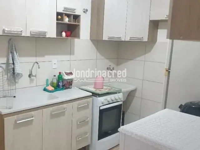 Kitnet 1 quarto e 1 banheiro, à venda, no bairro Jardim Jóquei Club em Londrina