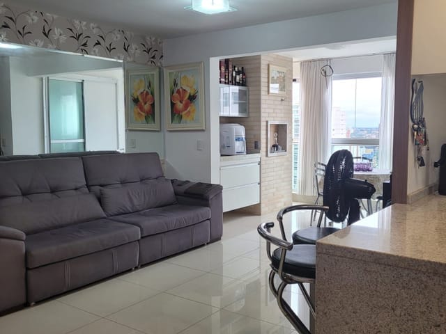 Apartamento com 162m² 3 quartos e 2 banheiros, à venda, no bairro Gleba Palhano em Londrina
