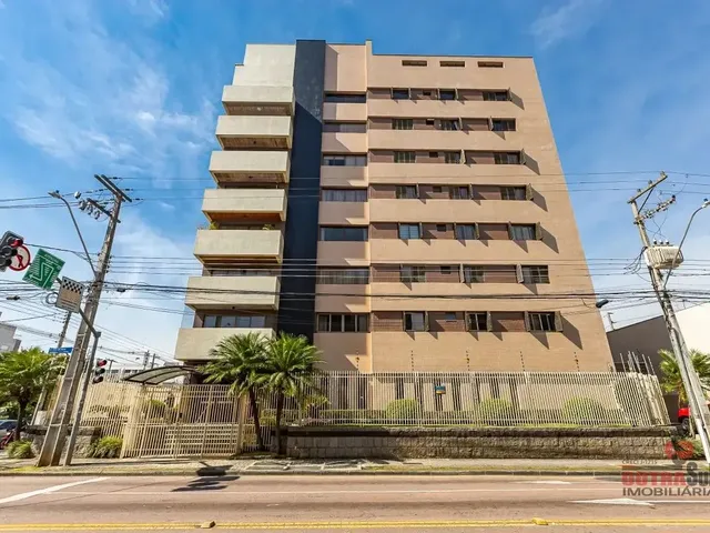 Apartamento 3 quartos e 3 banheiros, à venda, no bairro Alto da Rua XV em Curitiba