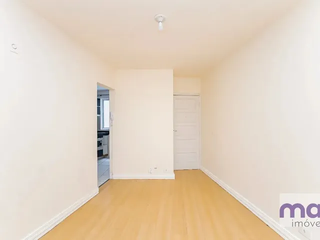 Apartamento com 62m² 2 quartos e 1 banheiro, para alugar, no bairro Jardim Botânico em Curitiba