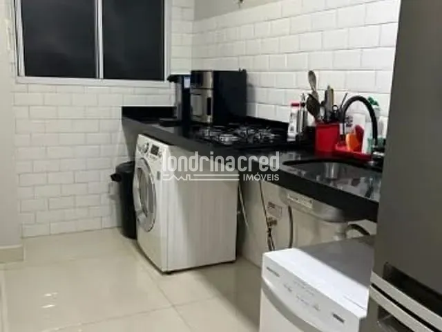 Apartamento 2 quartos e 1 banheiro, à venda, no bairro Conjunto Habitacional Doutor Farid Libos em Londrina