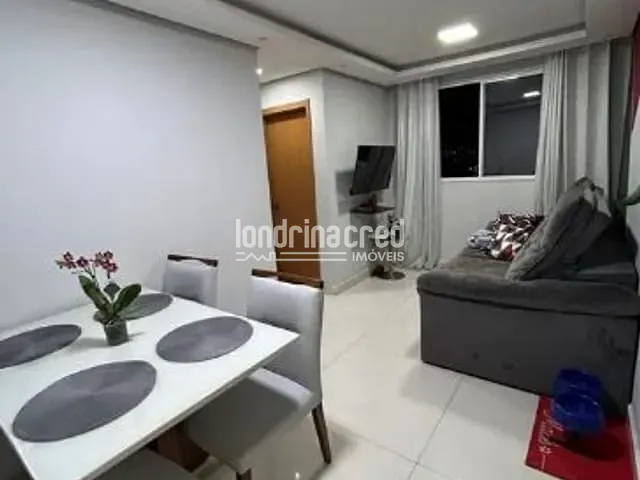 Apartamento 2 quartos e 1 banheiro, à venda, no bairro Conjunto Habitacional Doutor Farid Libos em Londrina
