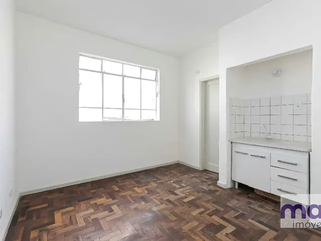 Apartamento com 41m² 1 quarto e 1 banheiro, para alugar, no bairro Centro em Curitiba